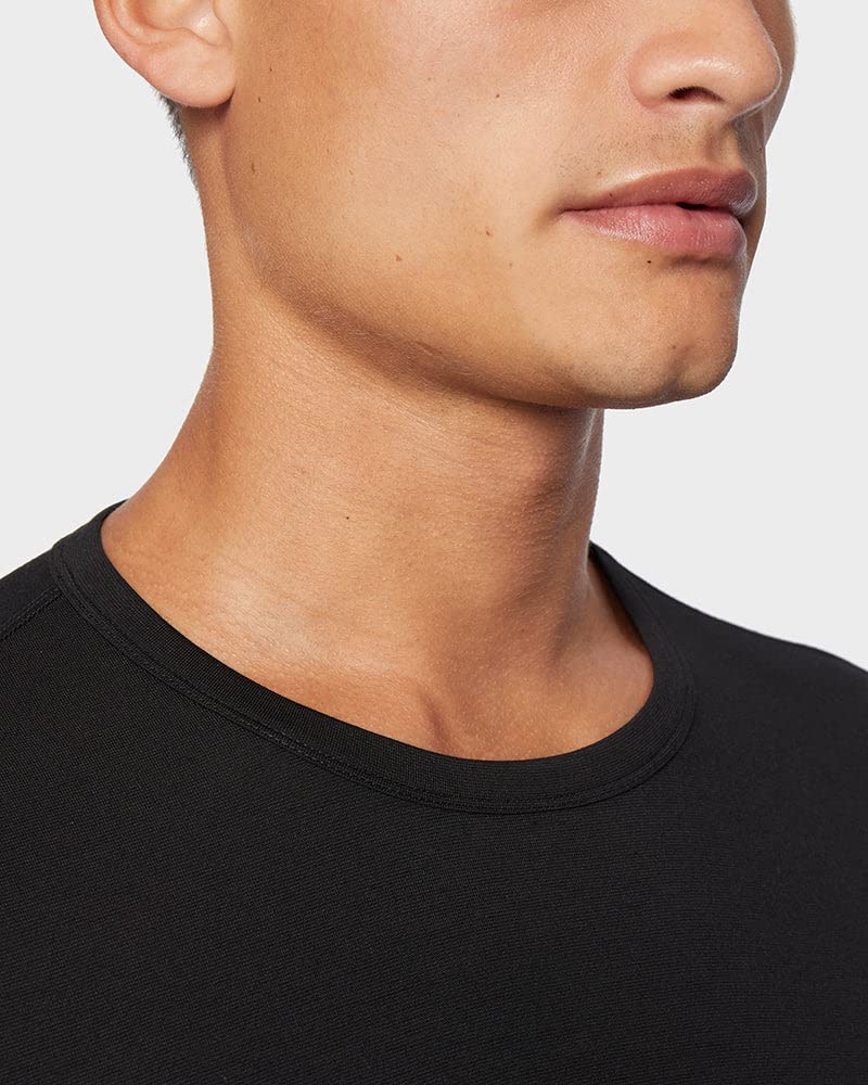 32° Degrees Men's Lightweight Baselayer Crew Top | Long Sleeve | Form Fitting | 4-Way Stretch | Thermal, Black, Medium