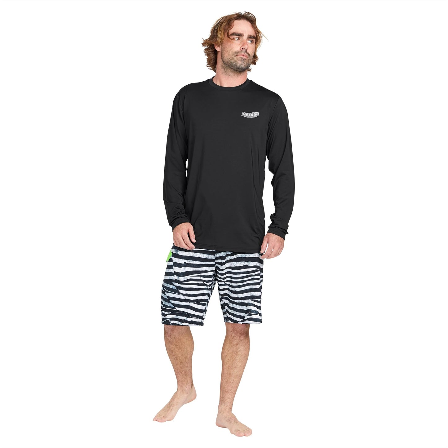 Volcom Men's Standard Taunt UPF 50+ Long Sleeve Loose Fit Rashguard, Black Pistol