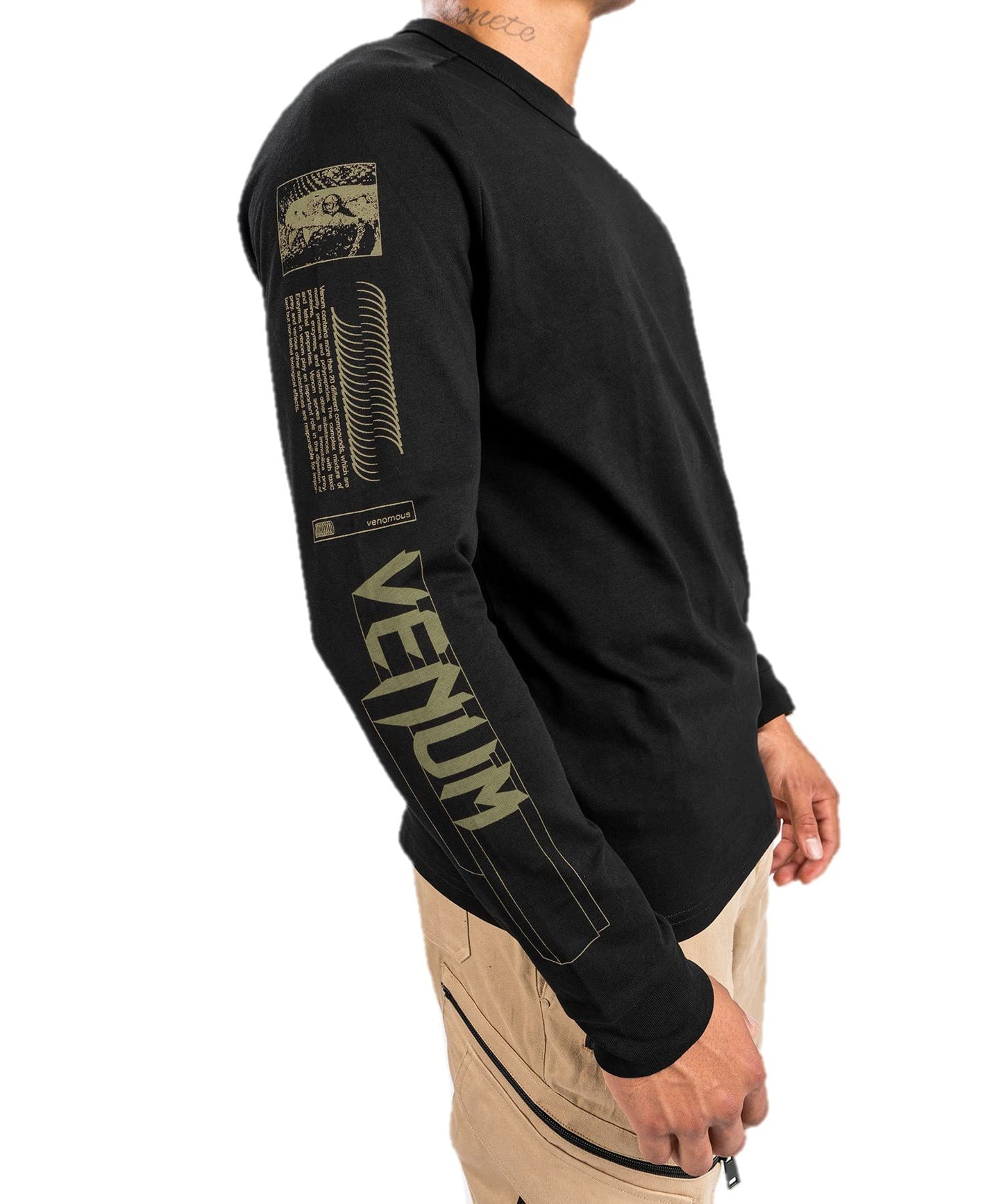 Venum Men's Standard Fangs T-Shirt-Long Sleeves, Black, XX-Large