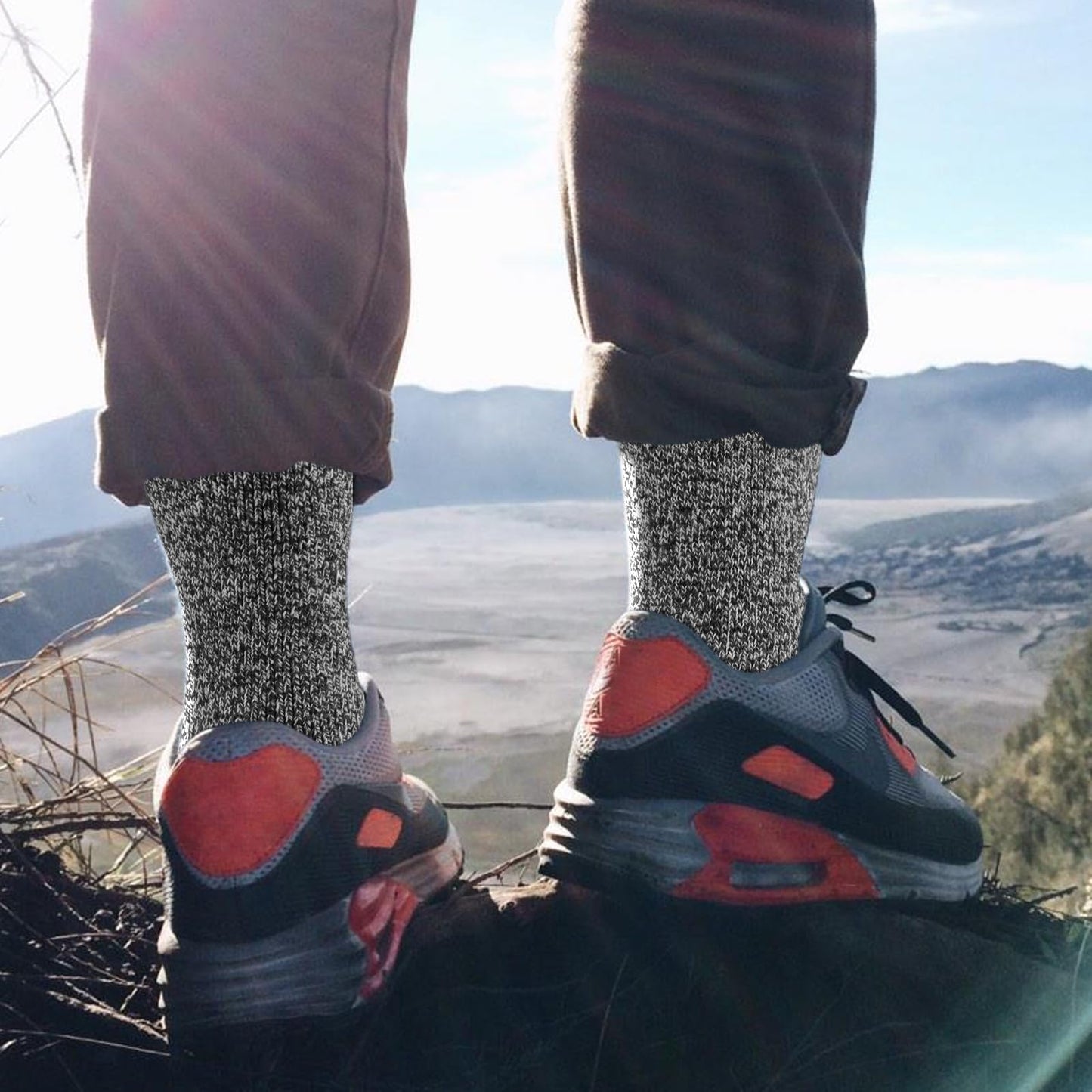 FRESBEIT Merino Wool Socks Men Winter Soft Thick Warm Socks for Men Cozy Crew Hiking Thermal Socks Size 7-13(5 Pairs)