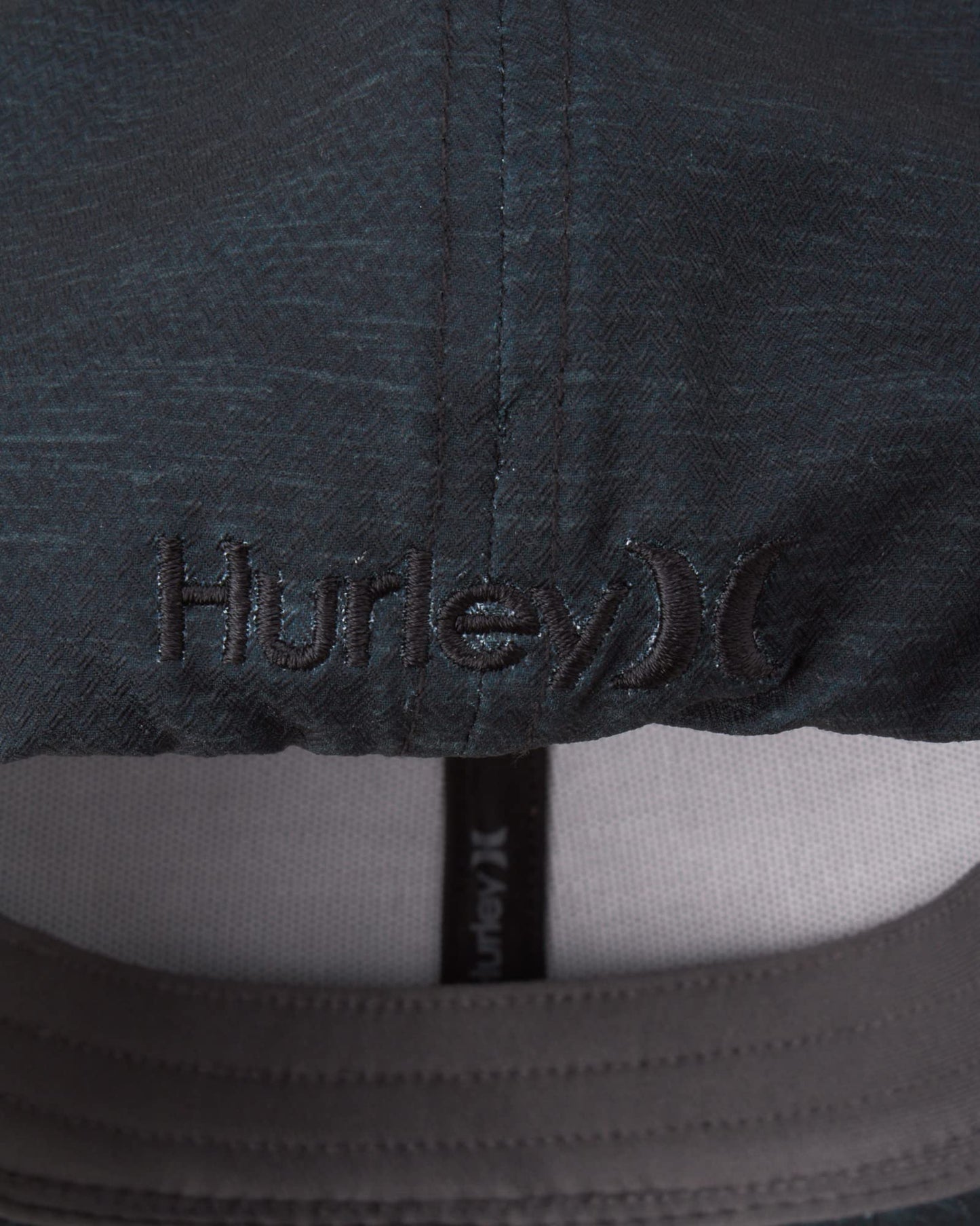 Hurley Men's Hat - Curved Brim Stretch Fitted Cap, Size Large/X-Large, Black/Green