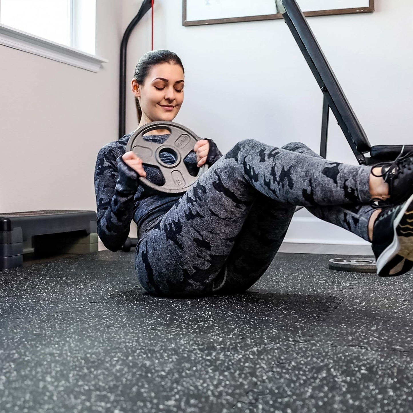 SUPERJARE 0.79'' Extra-Thick Exercise Equipment Mats, 6 Pcs 24 Sq Ft Rubber Top Floor Tiles with High Density EVA Foam, Interlocking Gym Flooring for Home Gym, Protective Workout Mat, Black/Grey