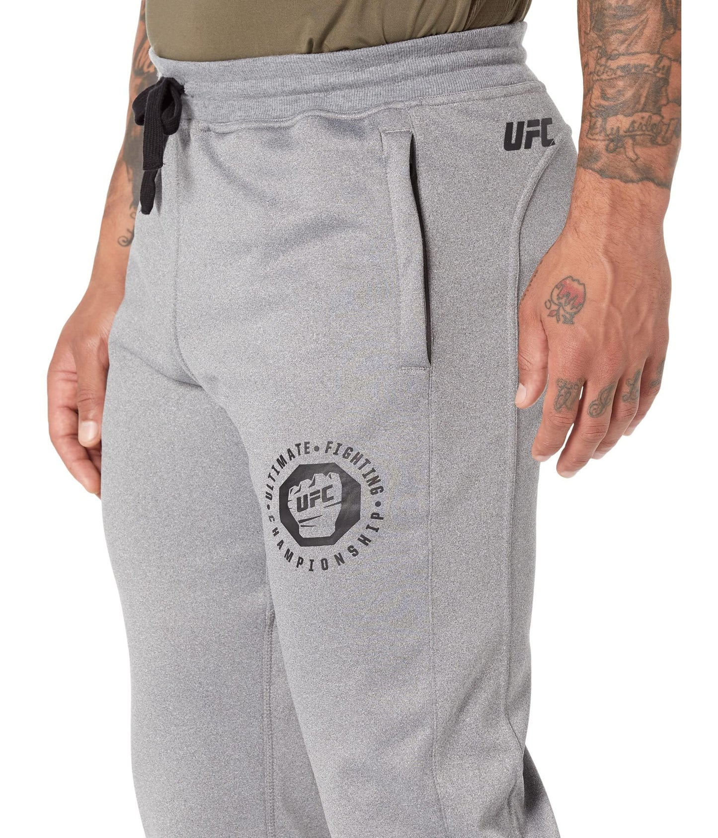 UFC® Basic Tech-Joggers for Men – Ideal for Gym, Walk, Leisure – 100% Polyester – Stretchable Waistline Sport Grey Heather XL One Size