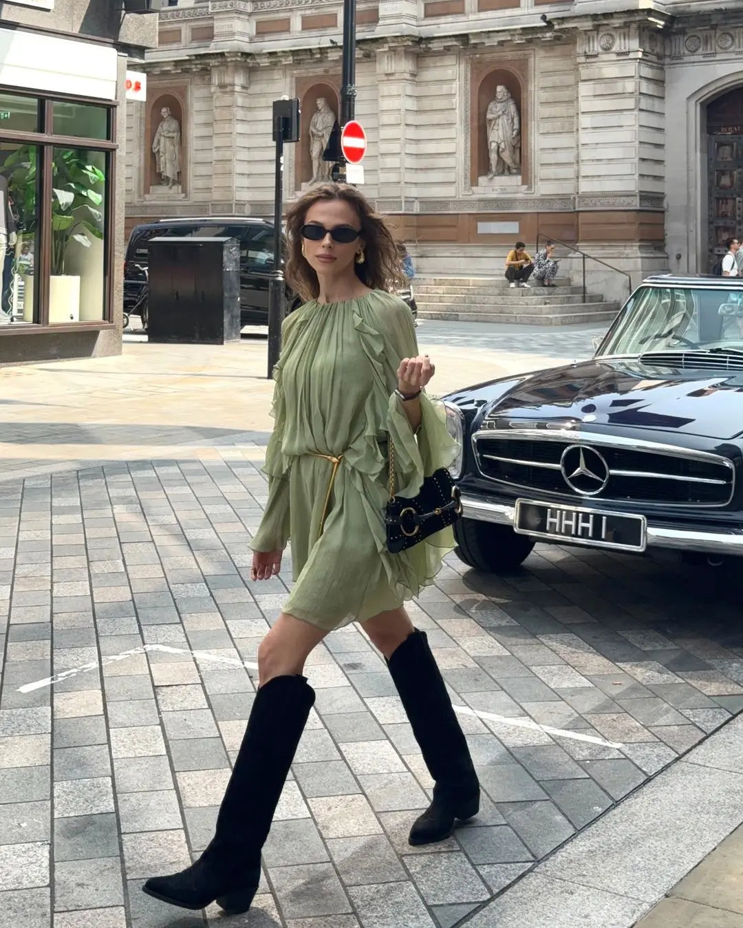 Elegant Green Ruffles Mini Dress For Women Fashion Long Flare Sleeves Round Neck Casual Short Vestidos 2025 Summer Holiday Robes