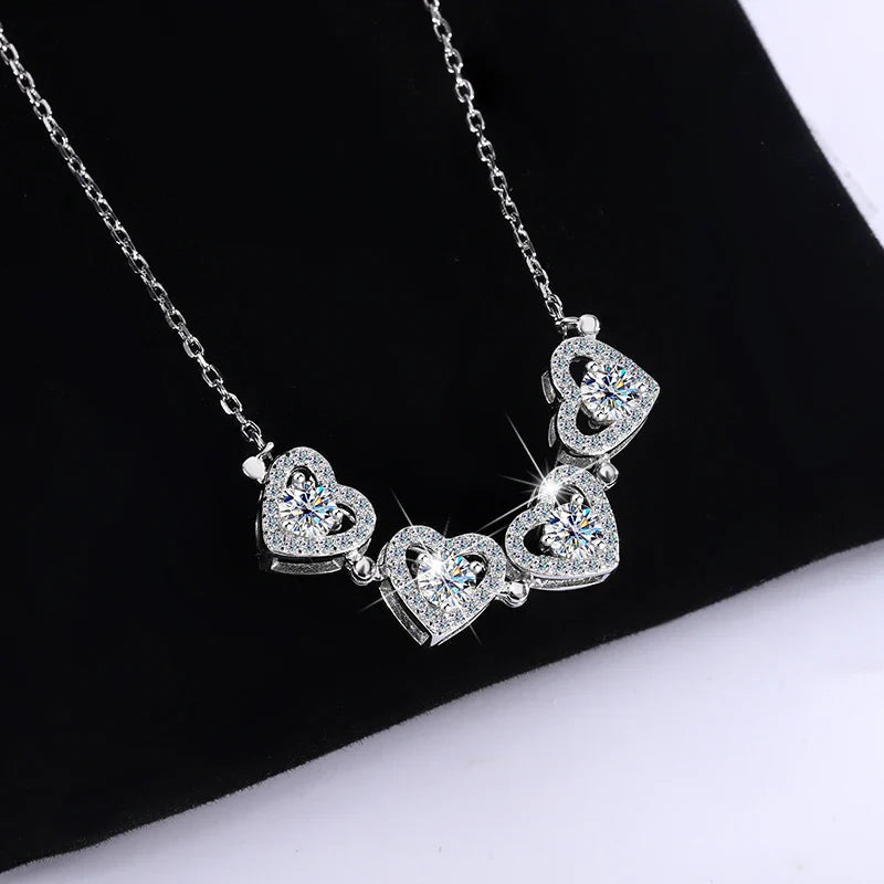 Sterling silver S925 four-leaf clover necklace for women Light Luxe Mosan diamond clavicle chain flower-shaped pendant for women